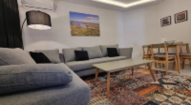 Modern & Restful, Akid Lotfi Oran