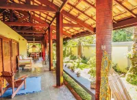 House of the Rising Sun in Barra do Sahy Hotels in Barra do Sahy