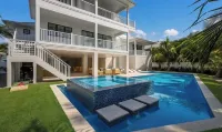 New Beach House! Hot Tub and Heated Pool!