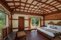 Summit Green Lake Tea Resort & Spa