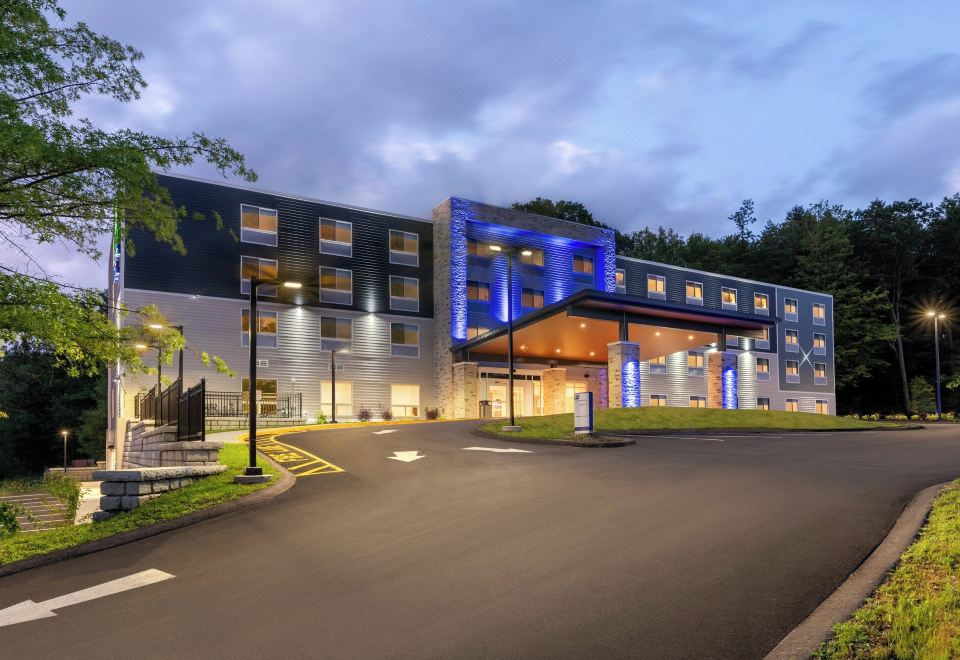 hotel overview picture