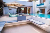 Mikiki Lifestyle Hotel - piscine