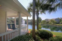 Totally Renovated Coastal Condo in Ocean Walk, Unit T-2 Hotel a Saint Simons Island