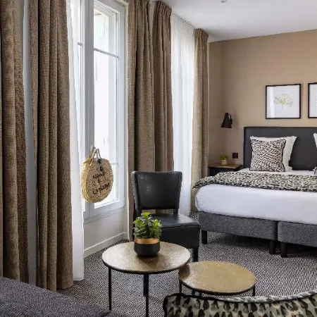 Hôtel le Fer à Cheval Отели в г. Трувиль-Сюр-Мер