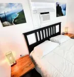 Retro Cottage -  Short Walk to Wilton Dr. ,WIFI, Free Parking