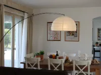 Villa in Languedoc with Pool near Historic Cities Hôtels à : Rousson