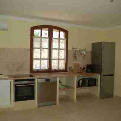 Camargue Modern retreat Rooms