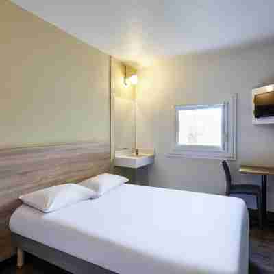 hotelF1 Plan de Campagne Rooms