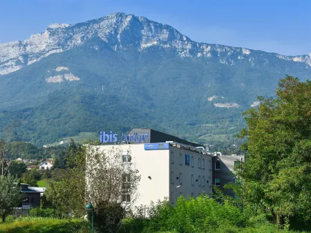 Ibis Budget Grenoble Sud Seyssins Отели в г. Ланс-ан-Веркор