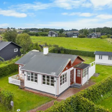 "Elline" - 200m from the sea