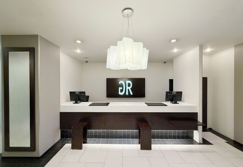 이와쿠니역 근처 호텔의 외부 모습