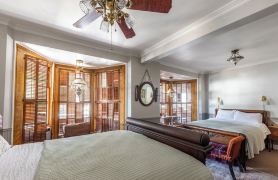 The Dutch Flat Hotel