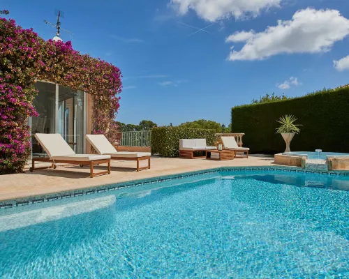 Villa Casa Rosetta A/C avec Piscine & Jacuzzi  -Vallauris Hotels in Vallauris