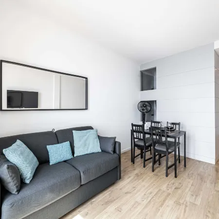 Charming Appt - 1BD/4P- sea view - Antibes Centre