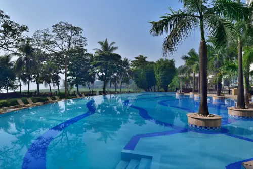 The Westin Mumbai Powai Lake - Mountain View