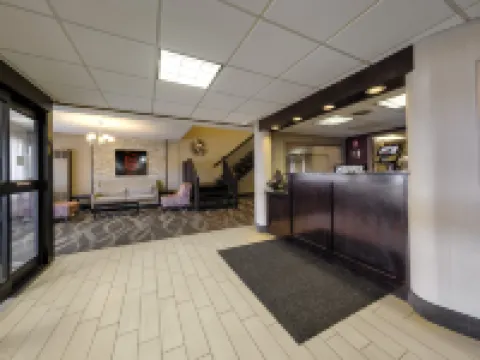 Red Roof Inn & Suites Newburgh - Stewart Airport/ West Point Hotels in Orange County