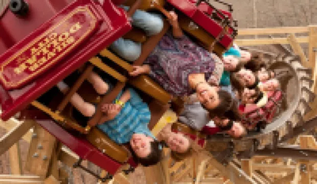 Holiday Inn Express & Suites BRANSON 76 CENTRAL by IHG