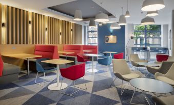 Holiday Inn Express Belfast City