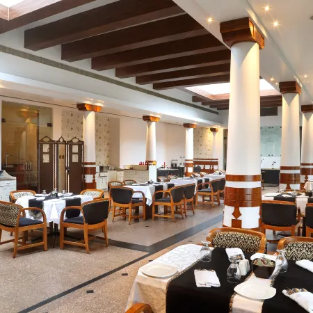 Hotel Maurya