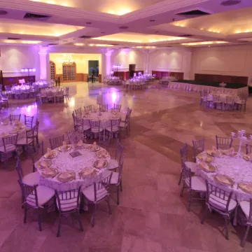 Holiday Inn MONCLOVA by IHG