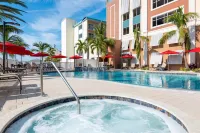 Hampton Inn & Suites Clearwater Beach - Hot Tub