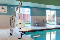 Holiday Inn Express CALHOUN SOUTH by IHG - piscina