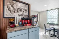 Super 8 by Wyndham Fredericksburg - breakfast