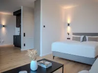 The MYDE Hamburg Self Check-in Hotels near Rahlstedt