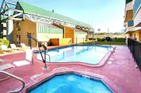 Homegate Studios & Suites San Antonio Medical Center I-10