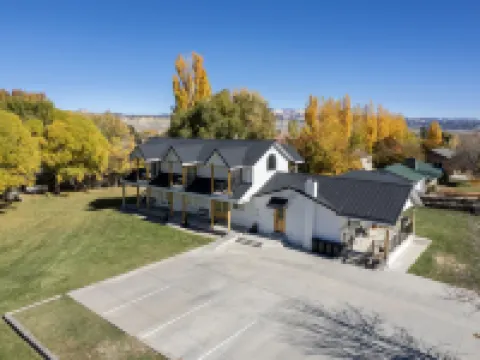 快樂小徑西 特洛匹克酒店