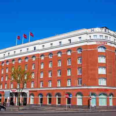 Ramada by Wyndham Belfast City Centre Hotel Exterior