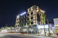Brooks Hotel Tongyeong - parking
