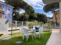Modern Flat with Private Garden