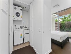 Tranquil 1-Bed Apartment with Courtyard, Pool, BBQ