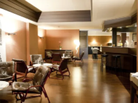 ニューホテル シャルルマーニュ ブリュッセルのホテル