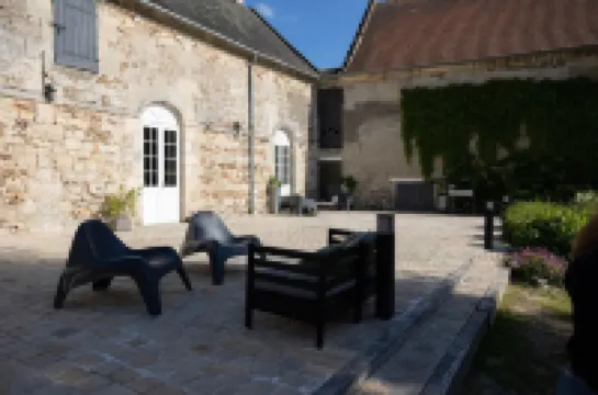 라 페르메 드 발뢰즈