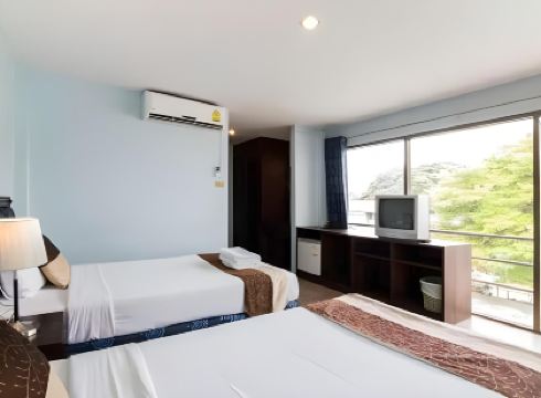 โรงแรมชบาชาเล่ต์