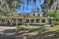 St Johns River Canal Home w/ Grill! - 3-Sterne