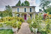 The Porch House Located in Historic Village - 3 estrellas
