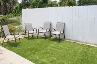 4 Mi to Shore: Family Home in Daytona Beach - Homestays
