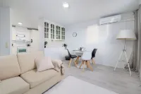 Spacious 1BR Apt. near the city center - 2-Star