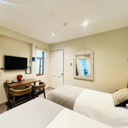 Hotel Montes Central