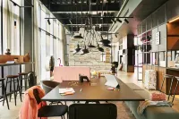 หมอกซี่ เอดินเบิร์ก แอร์พอร์ต