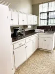 Stylish 1-Bed Opposite Queen’s Park Savannah