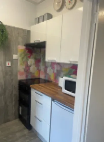 "The Quirky" Seafront Apartment