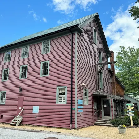 The Inn at Gristmill Square