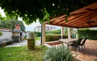 Two-story holiday home for in Valica