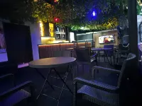 IVOTEL LUXURY HOTEL - bar