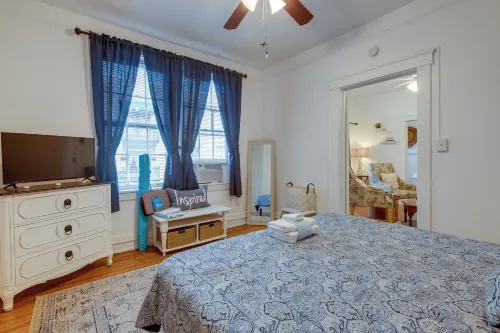Walkable Savannah Escape in Historic District! -  Apartamentos vacacionales