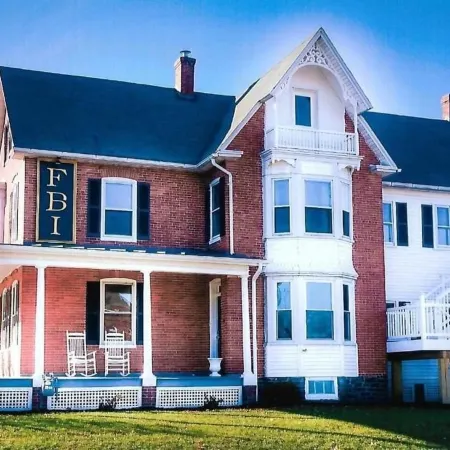 Heartland suites